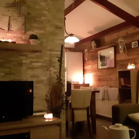 Дом отдыха Wunderschoenes Haus Mit Pool, Garten Und Grill *